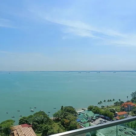 Mansion One 3 Bedroom Seaview Gurney Georgetown 1-13Pax